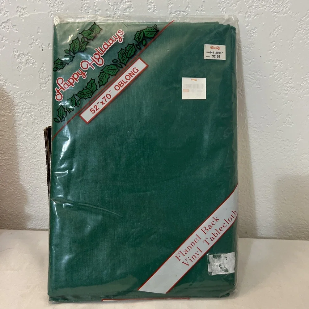 VTG NOS Christmas Holiday Vinyl Flannel Back Green Oblong Tablecloth 52